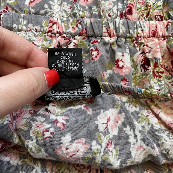 Romper Halter Top S Angie Gray Grey Floral Pockets Shirred Back Light Weight - Picture 8 of 8